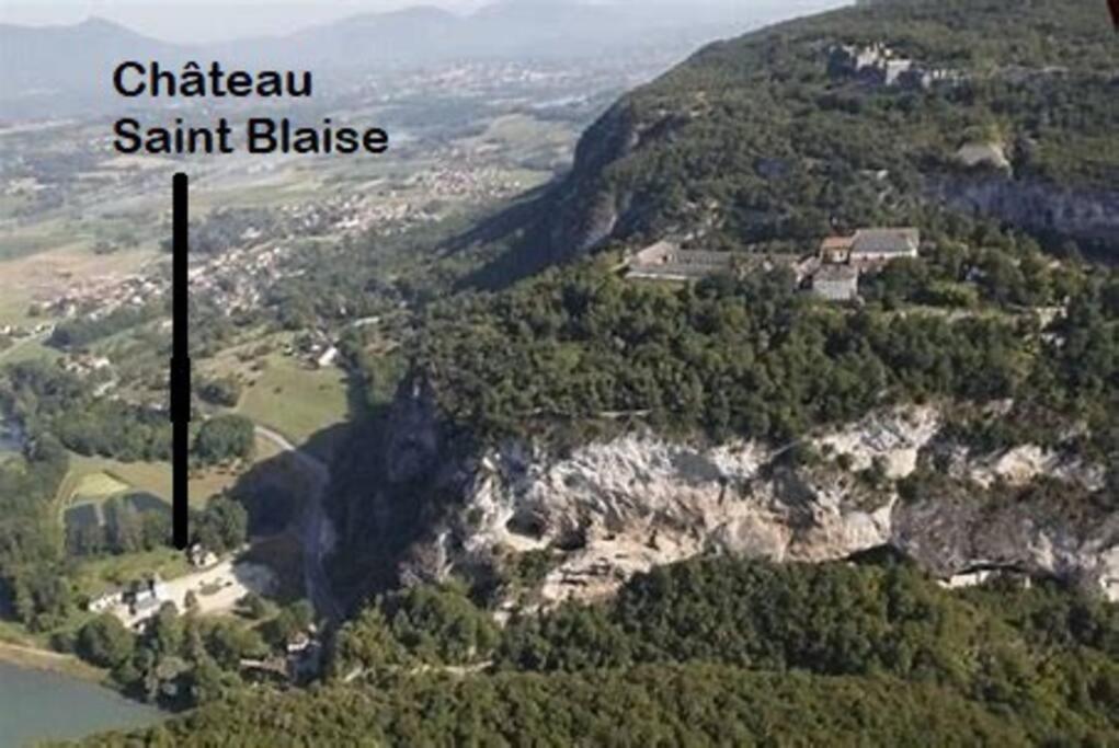 Au Chateau Saint Blaise Virignin エクステリア 写真