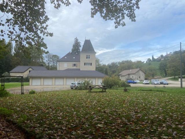 Au Chateau Saint Blaise Virignin エクステリア 写真